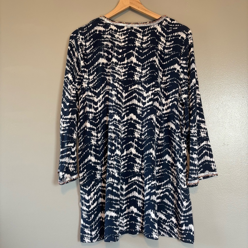 Soft Surroundings Large Akira Beaded Sequin Tunic Blue White Ikat Batik Pattern - Picture 4 of 6